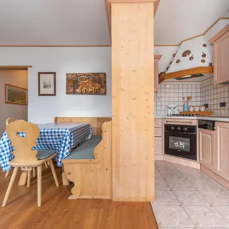 Apartment Orsa Maggiore 12